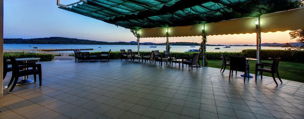 Hotel Duje Vodice Exterior foto